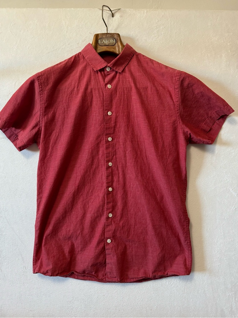 Frank & Oak Men's Short-Sleeve Button-Down Shirt in Wine Red Medium
